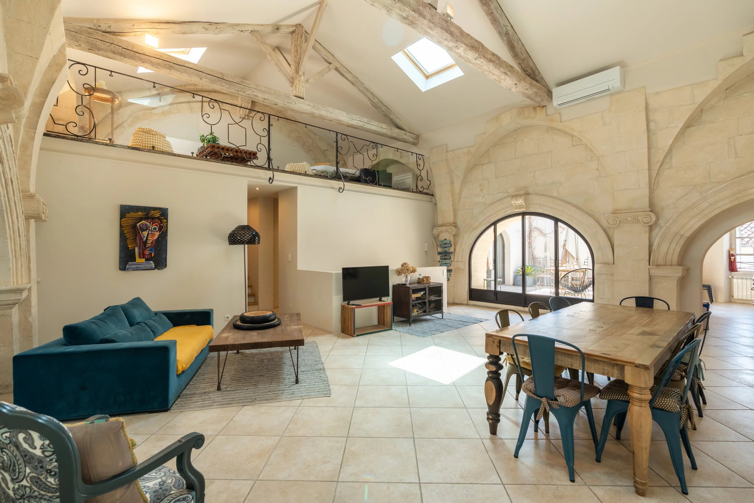 LOFT - CENTRE VILLE - SAINT REMY DE PROVENCE